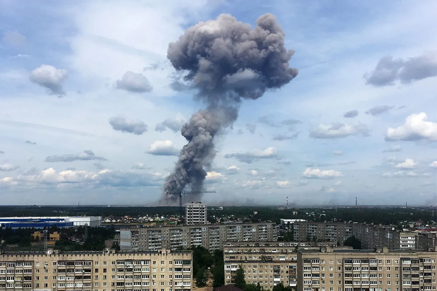 Пожар в научном центре «Кристалл» в Дзержинске